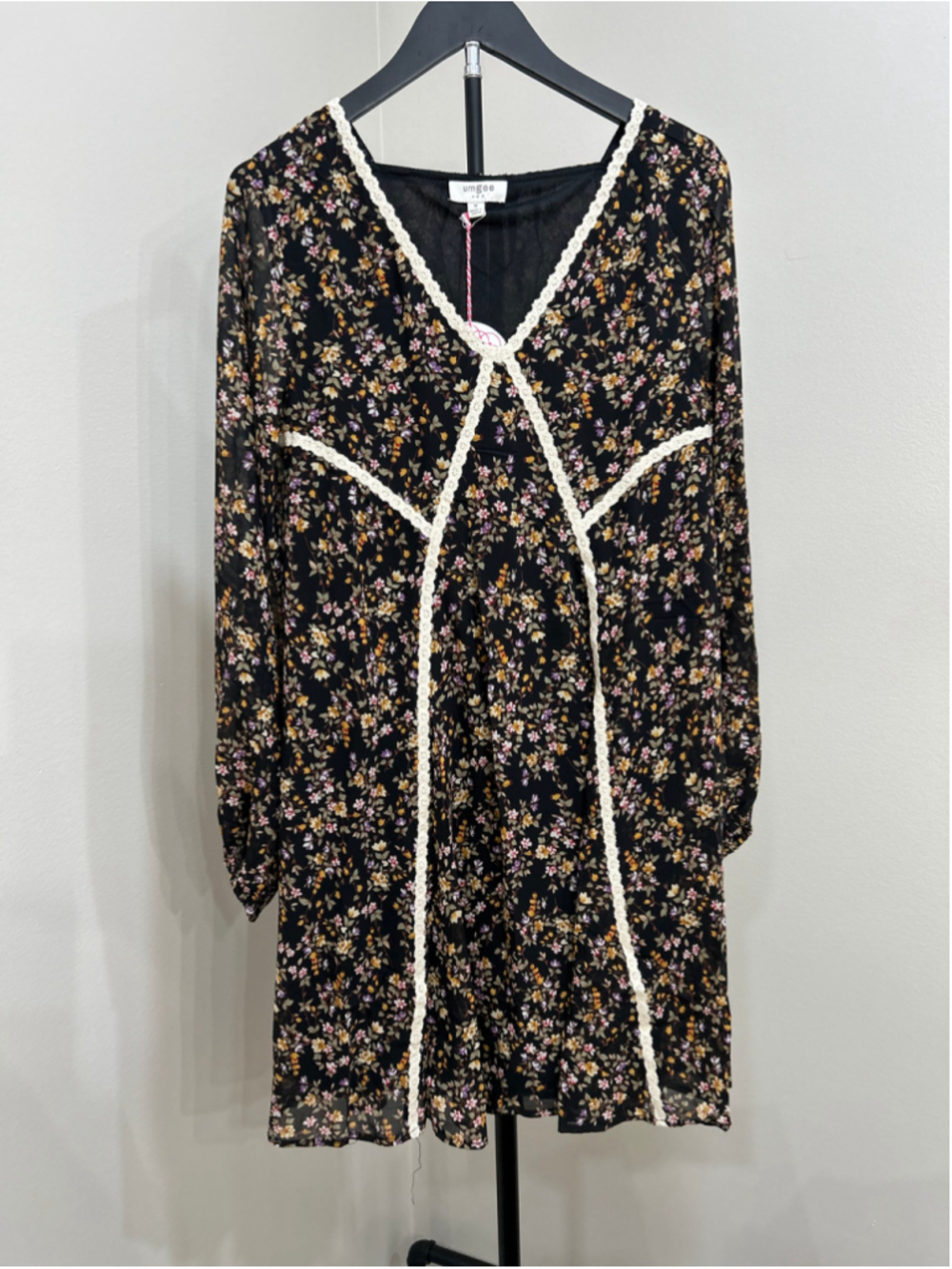 Umgee Floral Mini Dress, Size M, Black and Beige